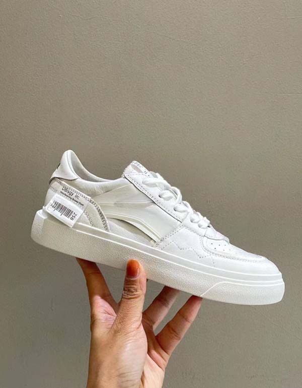 Casual Sneakers I Hvitt Skinn For Kvinner